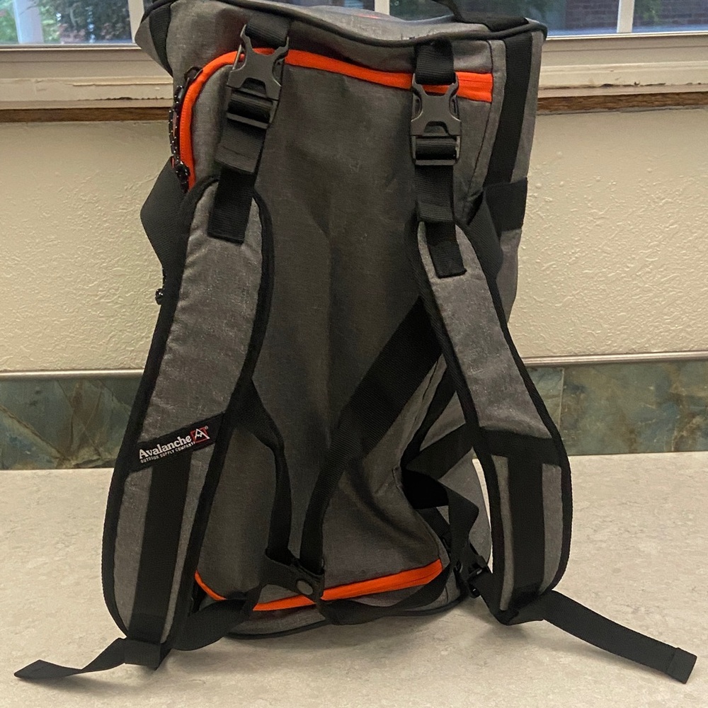 Orange and Gray Versatile Duffle Bag/Backpack - Avalanche brand. - Picture 13 of 14